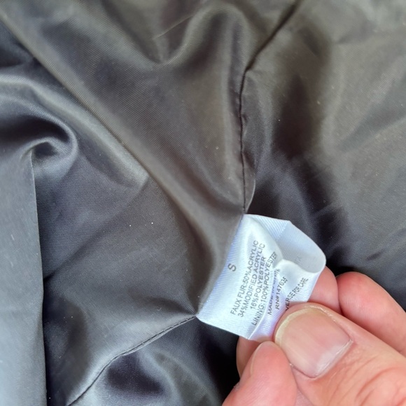 Romeo & Juliet Couture Faux Fur Vest in Brown and Black - Picture 3 of 4